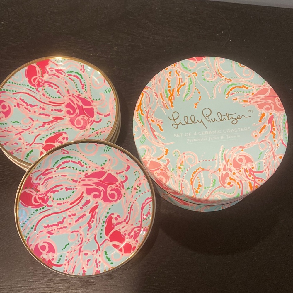 NWT 2 SETS Lilly Pulitzer ceramic coasters in Jellies Be Jammin & Big Flirt